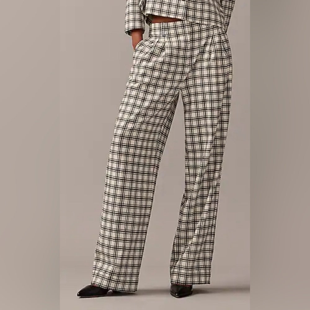 NWT JCrew Collection wide-leg essential pant in plaid Italian city wool blend - Picture 3 of 9